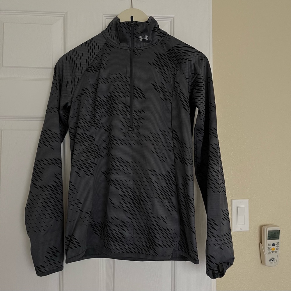 Under Armour Gray Long Sleeve Tee